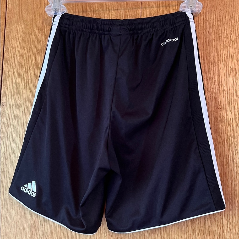 Adidas Climacool black M kids boys logo 14” basketball shorts elastic waist EUC
